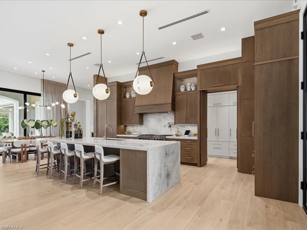 117 West ST-14
