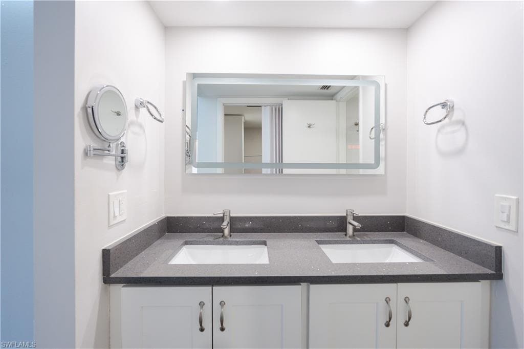 123 Palm DR 2865-24