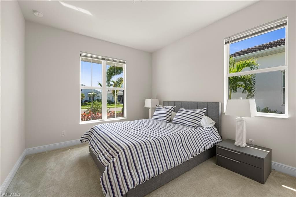 8897 Redonda DR-20