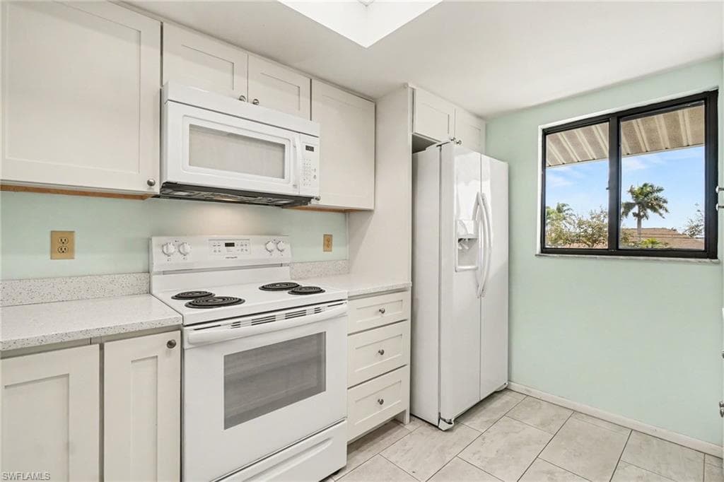 423 Cape Coral PKWY W 203 (207)-2