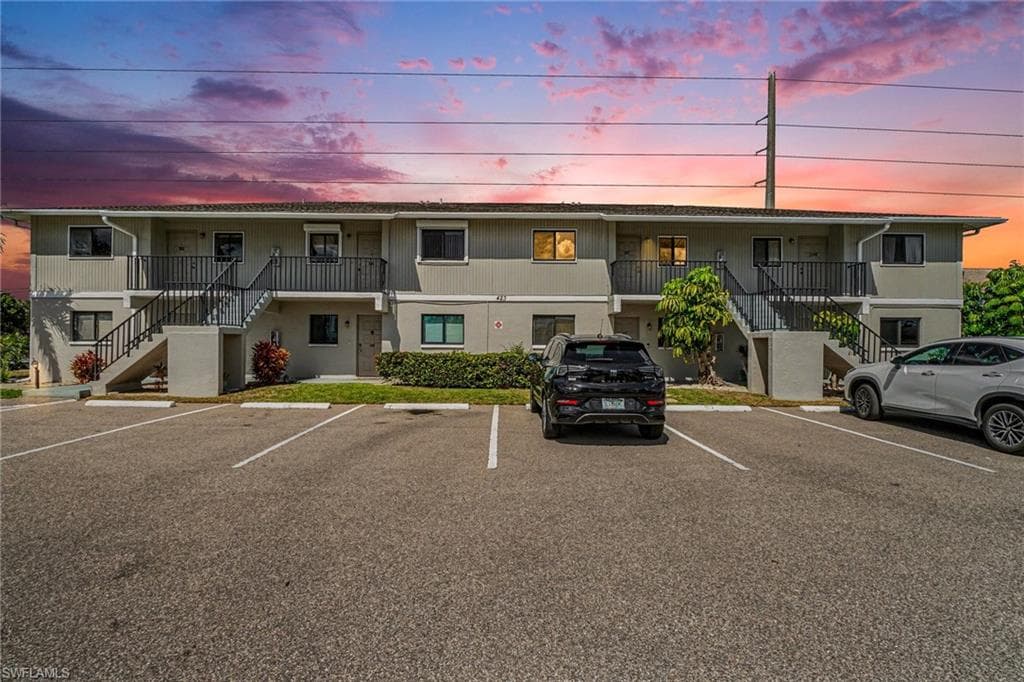 423 Cape Coral PKWY W 203 (207)-0