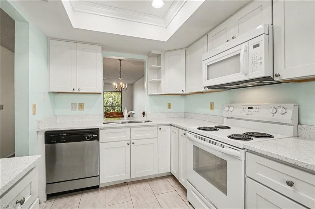 423 Cape Coral PKWY W 203 (207)-4