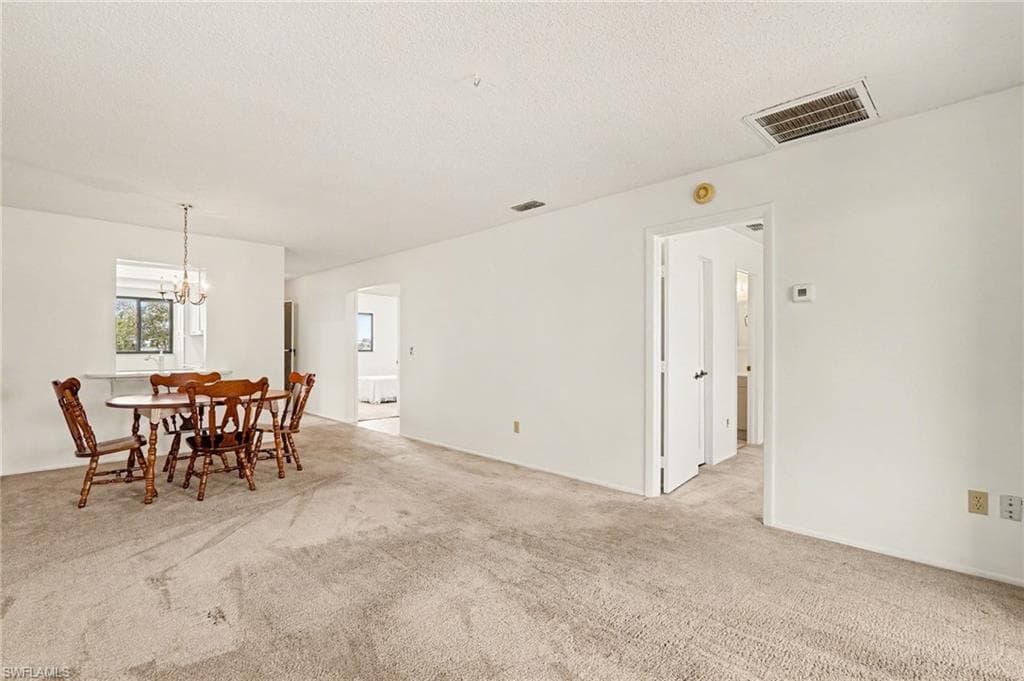423 Cape Coral PKWY W 203 (207)-11