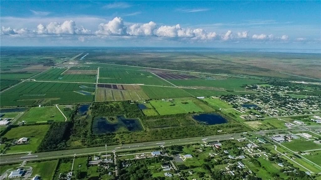 1210 N Us Highway 27-6