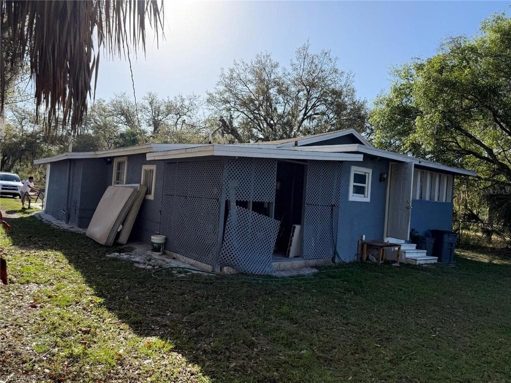 414 Spring AVE-7