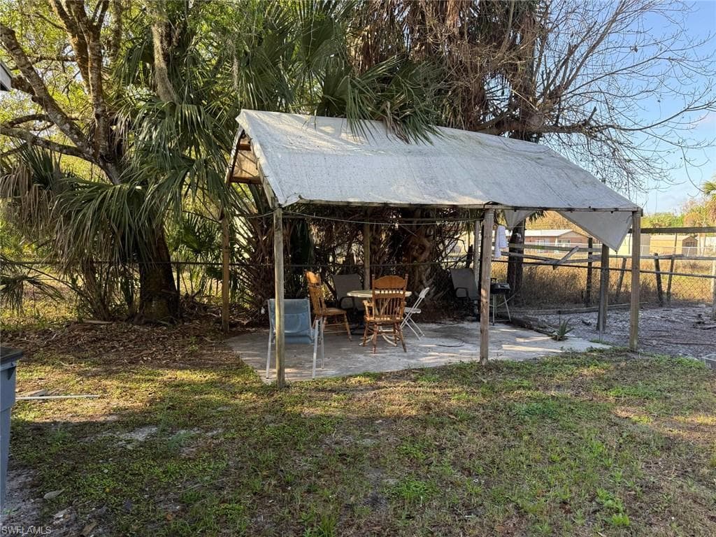 414 Spring AVE-28