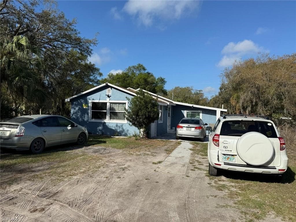 414 Spring AVE-10