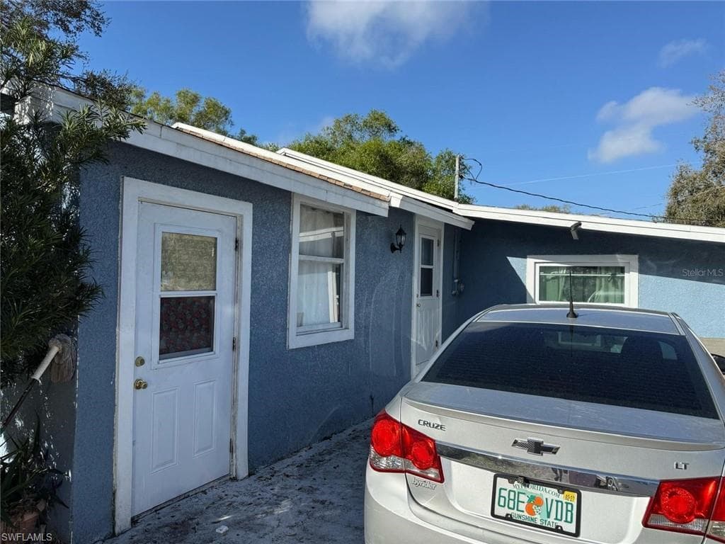 414 Spring AVE-4