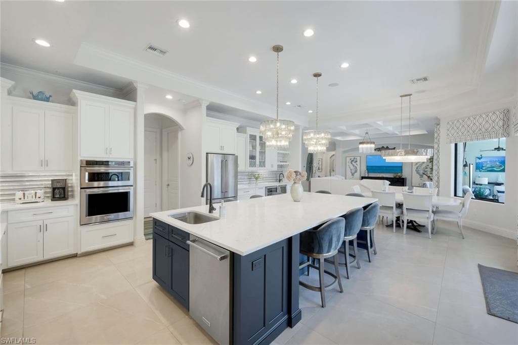 450 Pepperwood CT-10