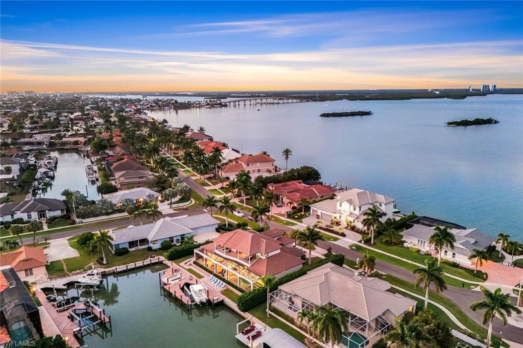 450 Pepperwood CT-49