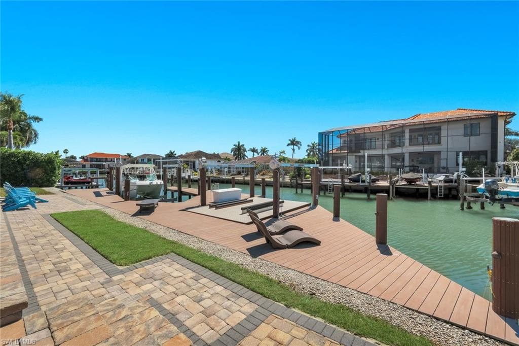 450 Pepperwood CT-37