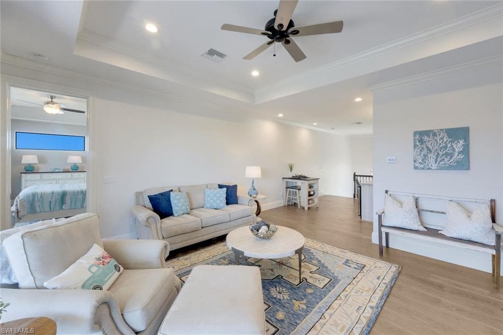 450 Pepperwood CT-19