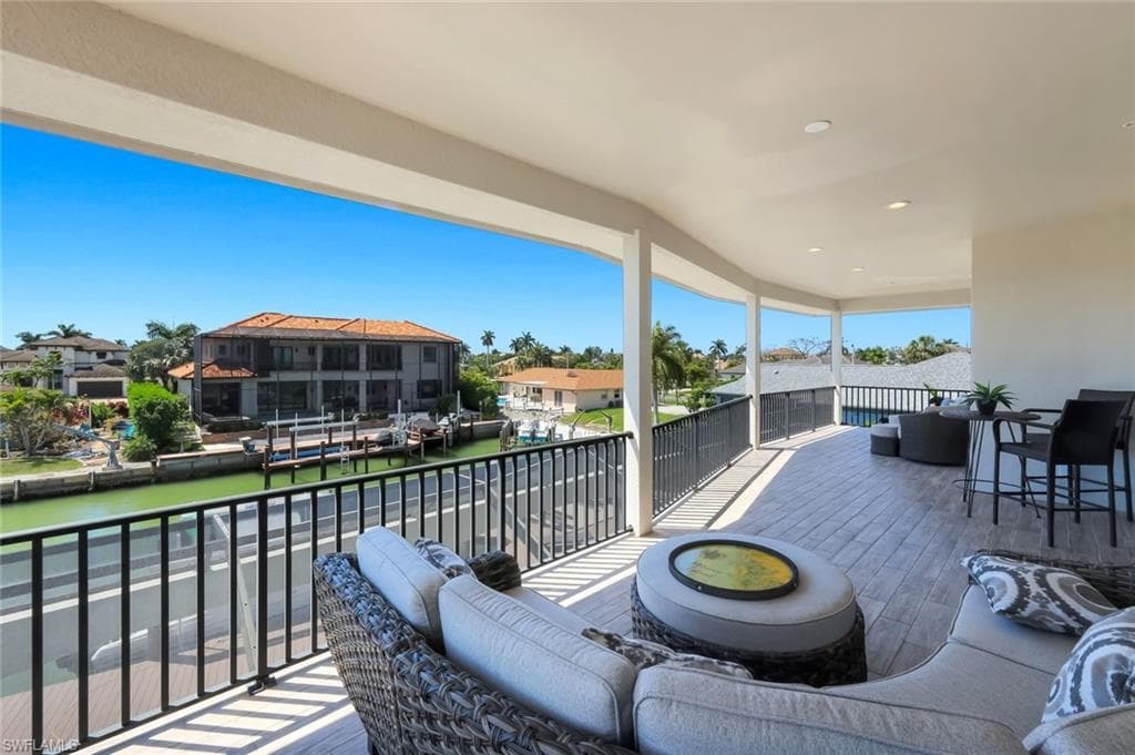 450 Pepperwood CT-25