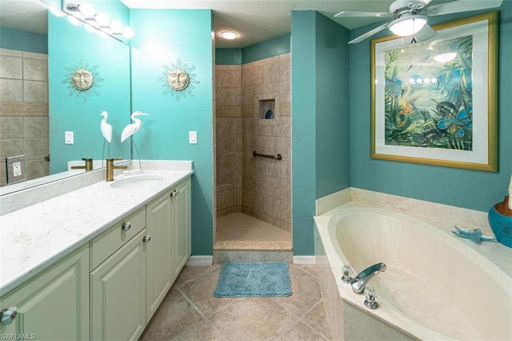 269 Vintage Bay DR C7-26