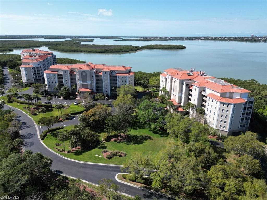 269 Vintage Bay DR C7-30
