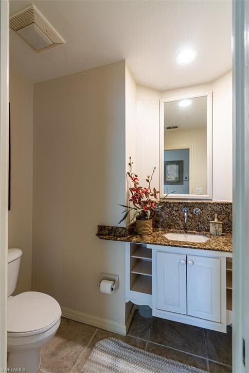 269 Vintage Bay DR C7-19