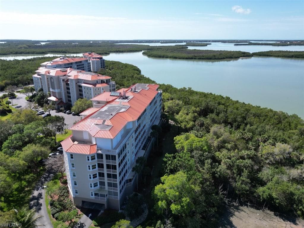 269 Vintage Bay DR C7-31