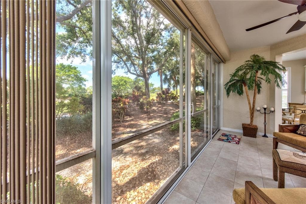2190 ARIELLE DR 902-18