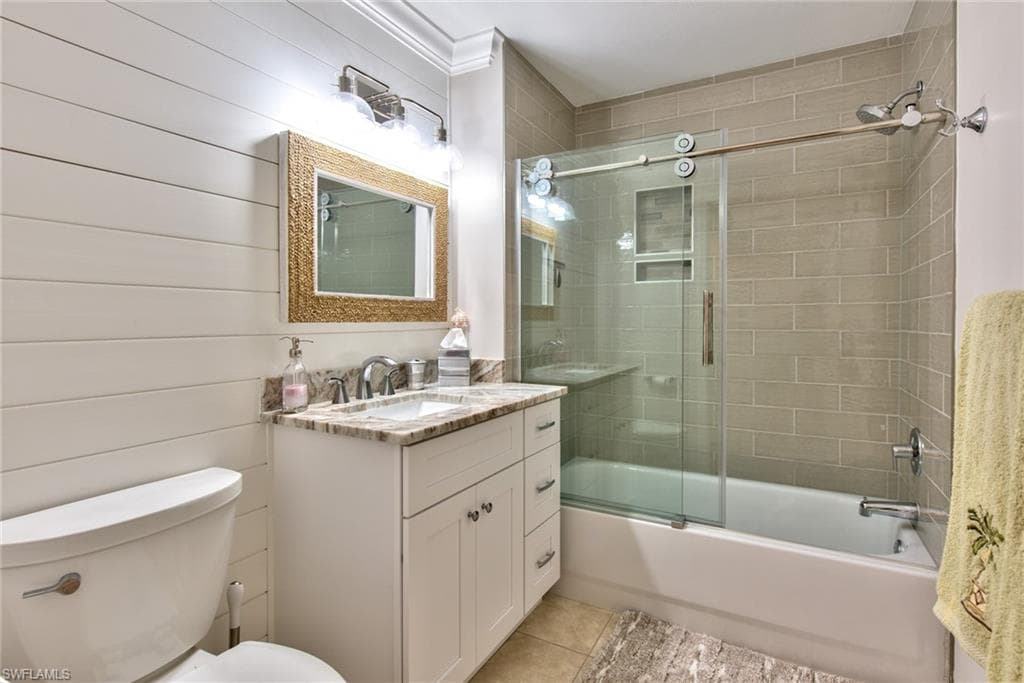 2190 ARIELLE DR 902-15