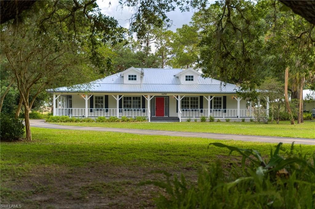 1270 Riverbend DR-1