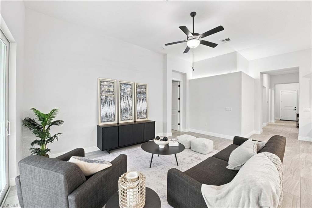 4570 Oakley RD-9