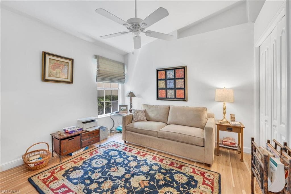1562 Weybridge CIR 31-17