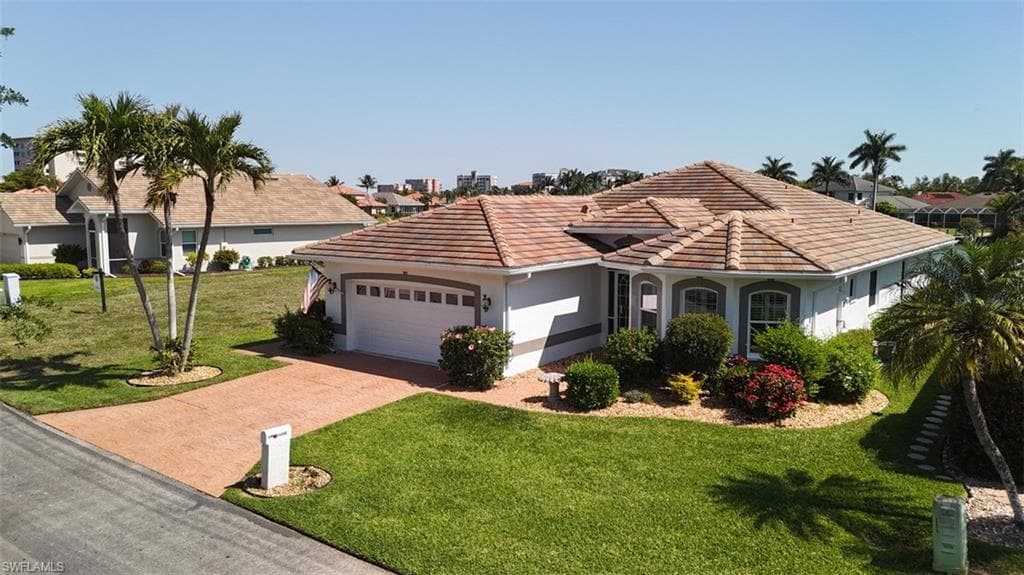 14490 Laguna DR-3