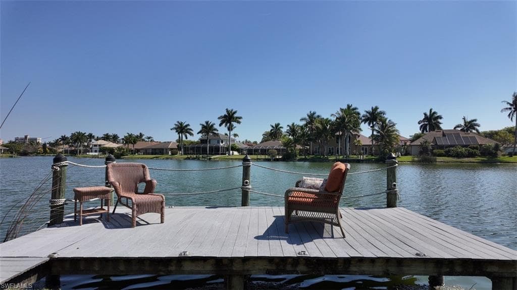 14490 Laguna DR-28