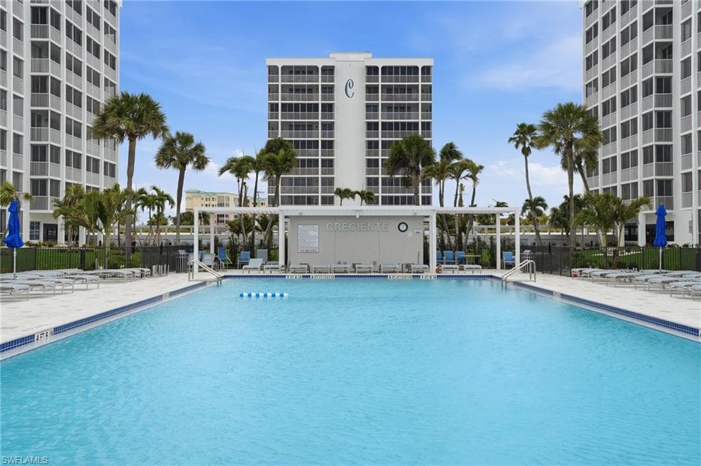 7146 Estero BLVD PH14-38