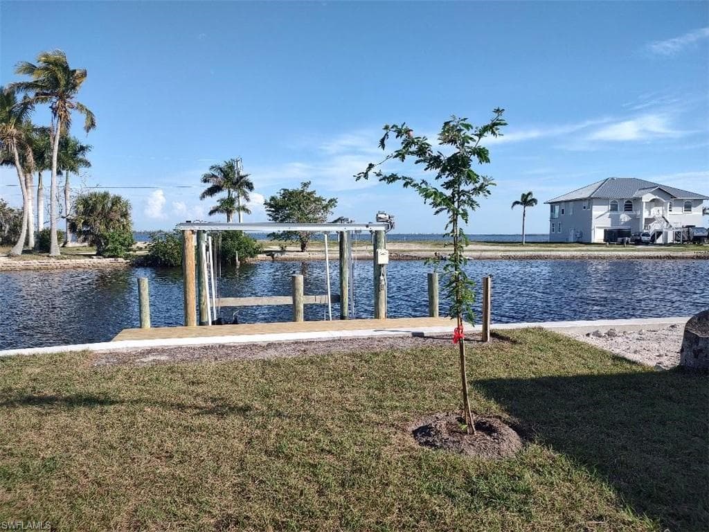 2585 3rd ST-3