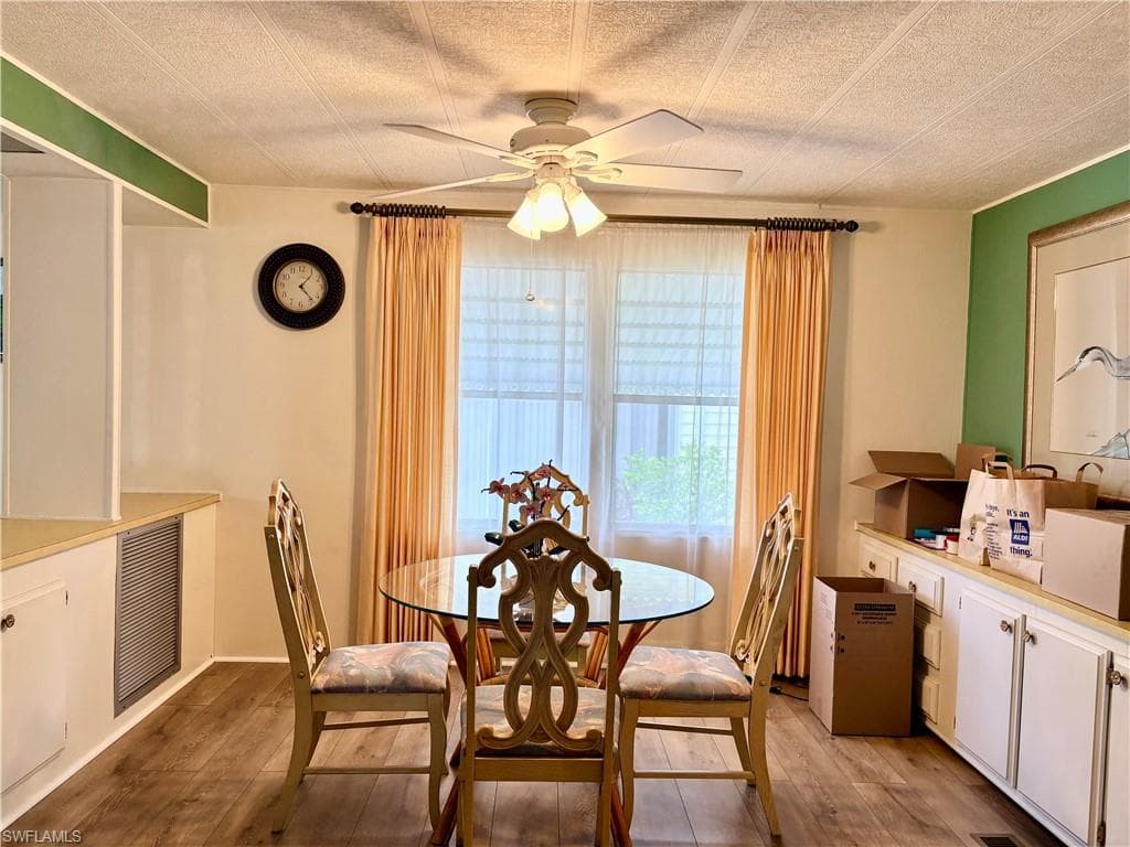 2787 Breezewood DR-5