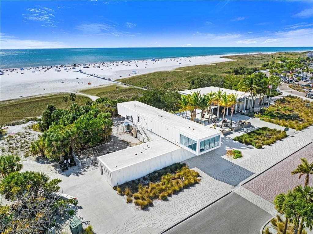 915 Beach RD 215-36