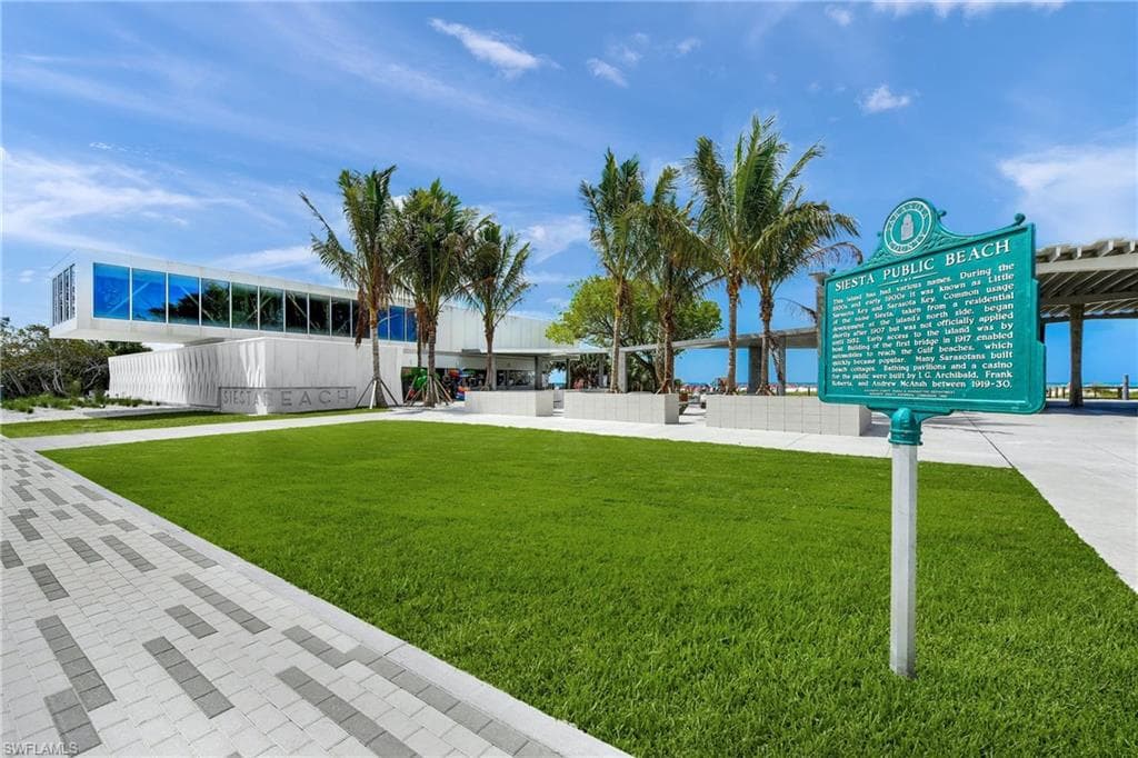 915 Beach RD 215-43
