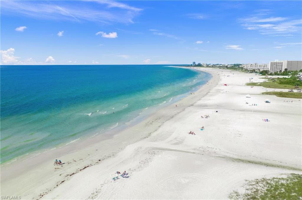 915 Beach RD 215-34