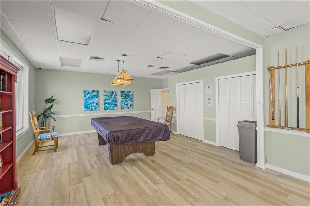 915 Beach RD 215-30