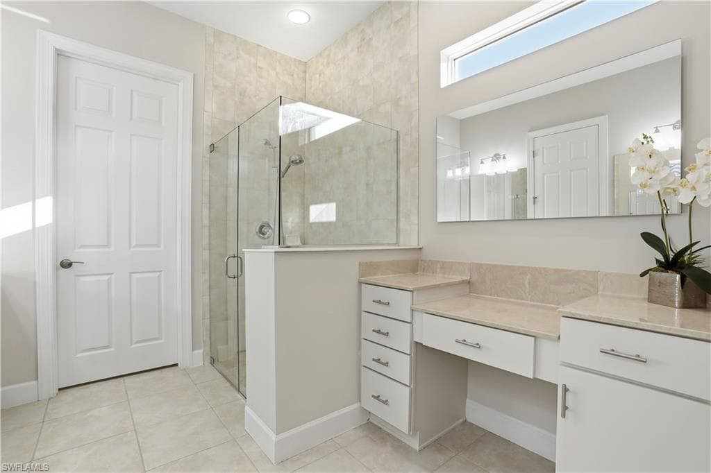 9328 Fieldstone LN-16