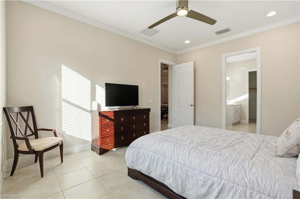 9328 Fieldstone LN-15
