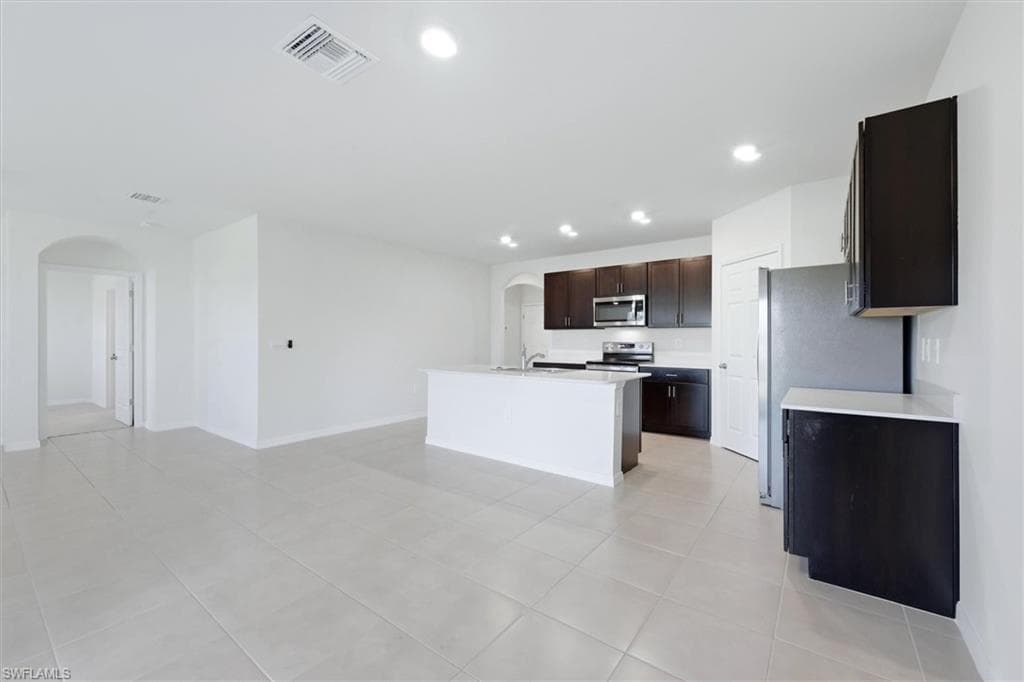 25118 Doredo DR-9