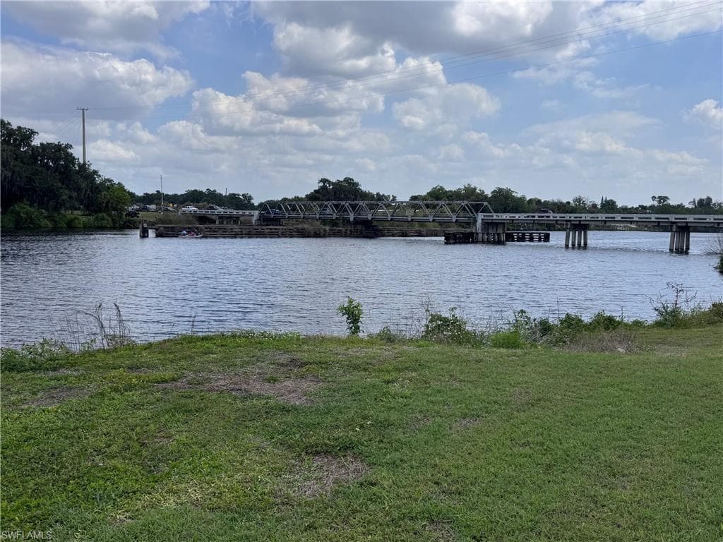 4500 Fort Denaud RD-2