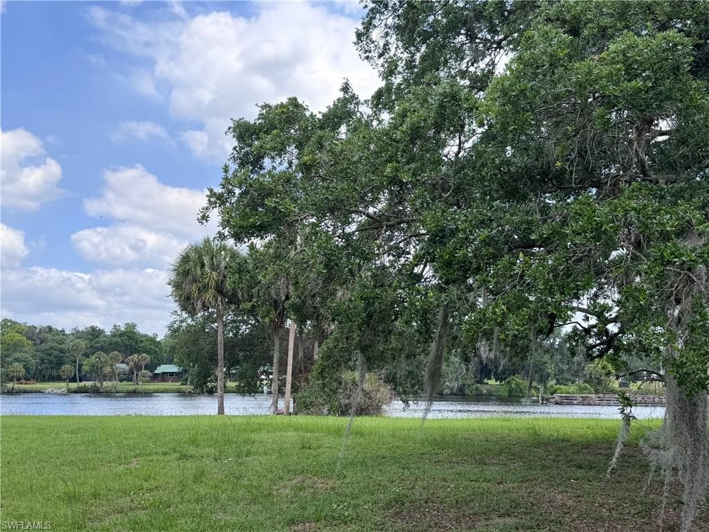 4500 Fort Denaud RD-6