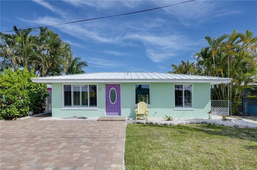 2639 Bridgeview ST-2