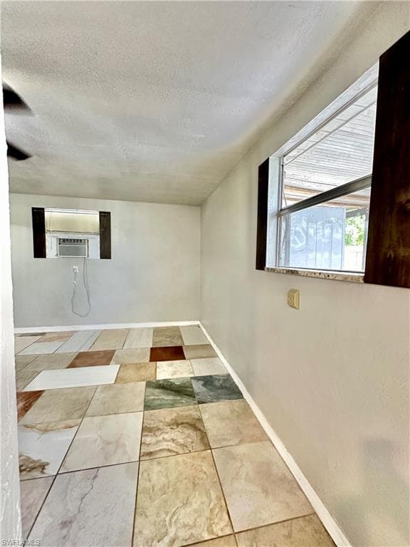 907 Laredo AVE-10