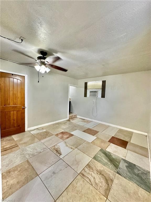 907 Laredo AVE-11