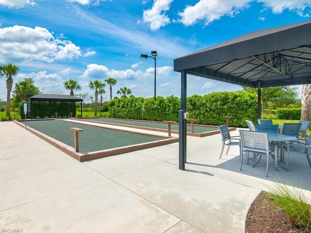 17575 Kinzie LN-42