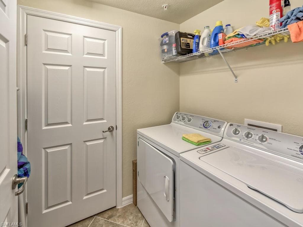 9114 Prima WAY 102-19
