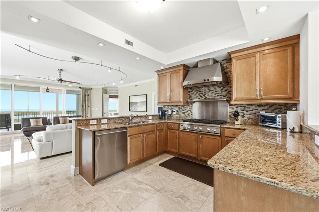 265 Indies WAY 701-15