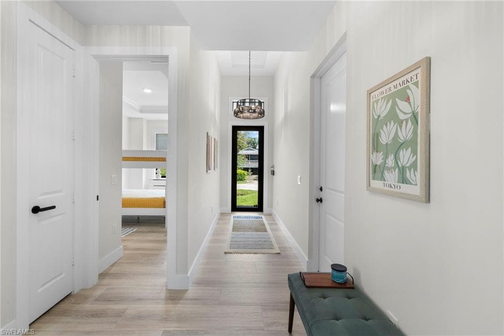 3032 Woodside AVE-22