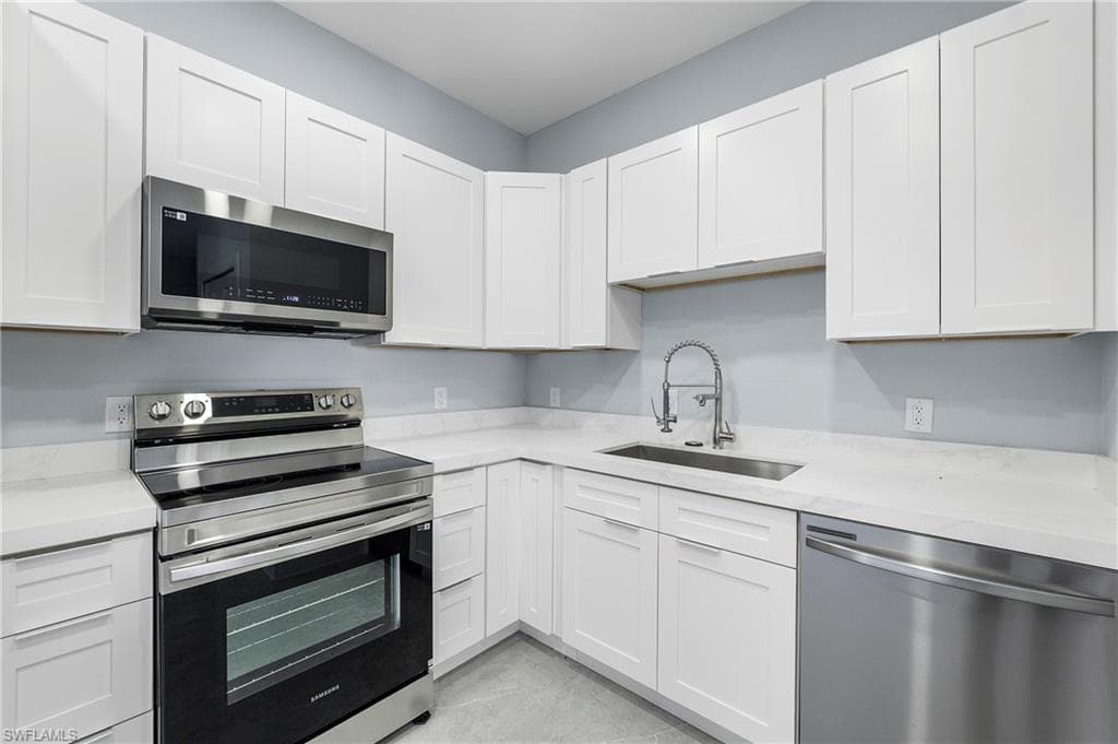 2677 62nd AVE NE-15