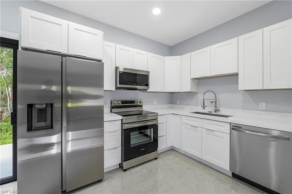 2677 62nd AVE NE-4