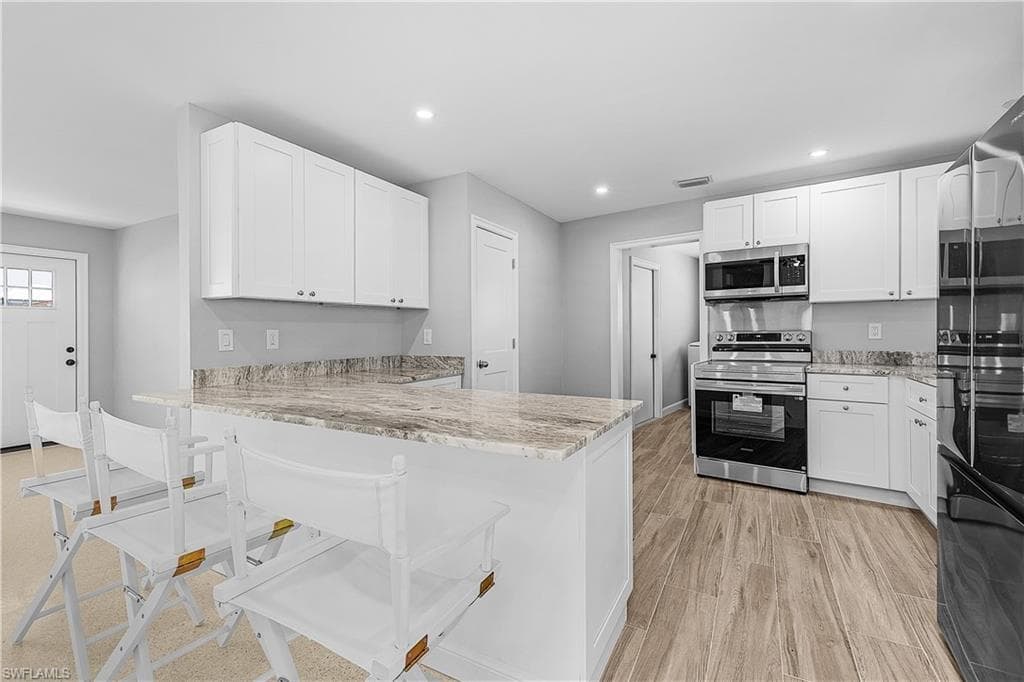 2 Fairview BLVD-8